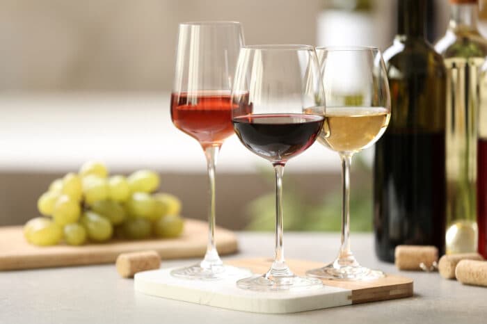 Der Unterschied zwischen trockenem und halbtrockenem Rotwein kaufen