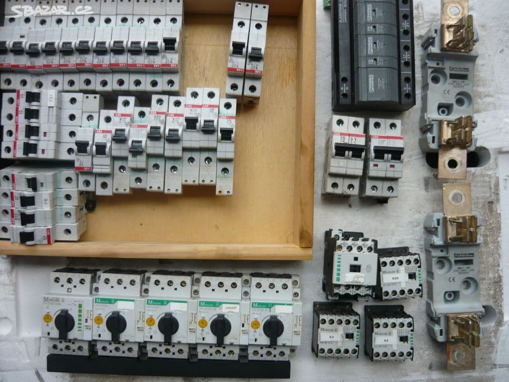 Qualitäts-Elektromaterialien für professionelle Ergebnisse – bei uns erhältlich!