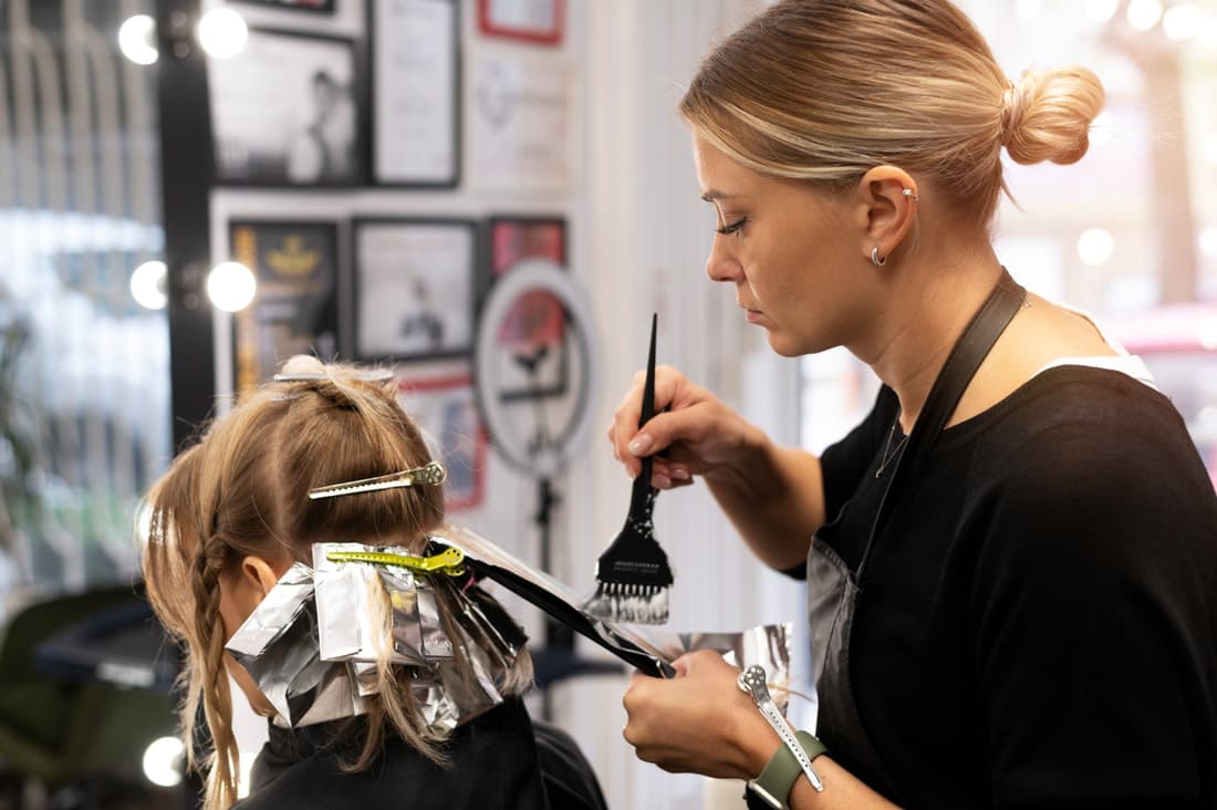Ihr Experte für Wellness & Spa Einrichtung & Friseureinrichtung