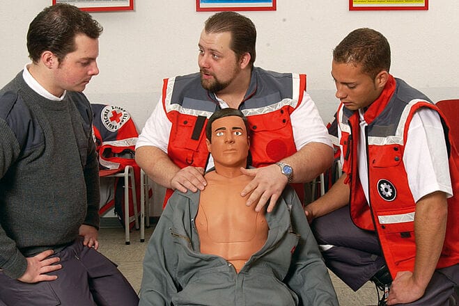 Wo kann man in München einen Erste-Hilfe Kurs für den Führerschein absolvieren?