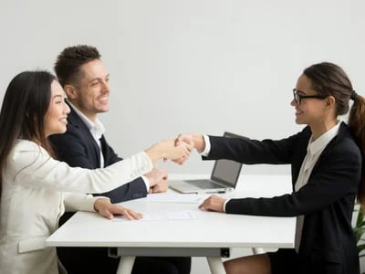 Wie Unternehmensberatung Unternehmen bei der Kostenreduktion hilft