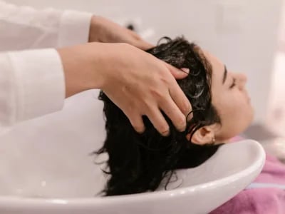 Friseurwaschsessel: Der Schlüssel zur Entspannung beim Friseurbesuch