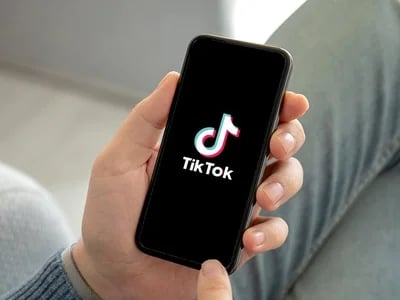 Maximiere deinen Erfolg: 1000 Follower TikTok kaufen bei FollowersHive