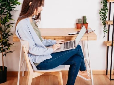 Welche Nebenjobs sind für Schüler geeignet?