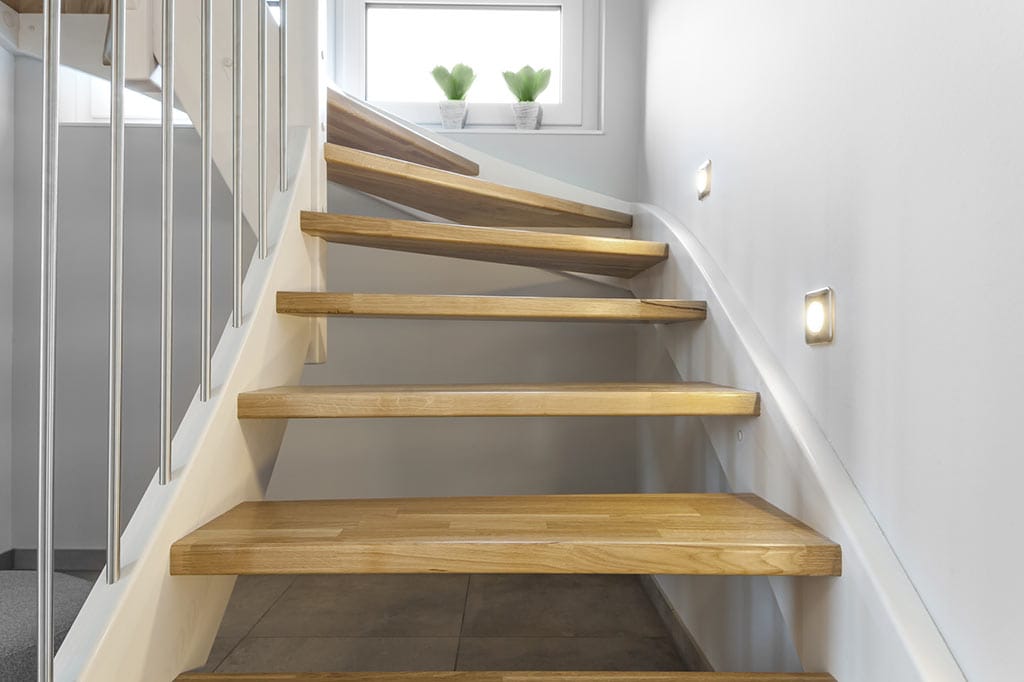 Werten Sie Ihren Raum mit Stepsta auf: Individuelle Treppe Berechnengestaltung leicht gemacht